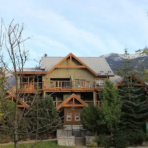 Glacier's Reach By Retreats Apartment Whistler